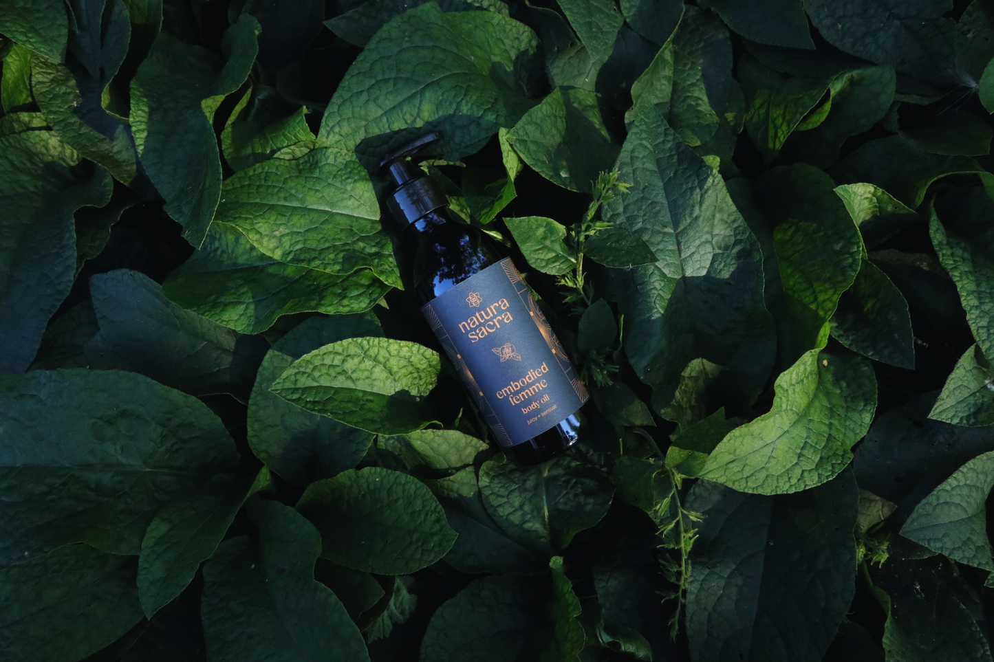 embodied femme lichaamsolie