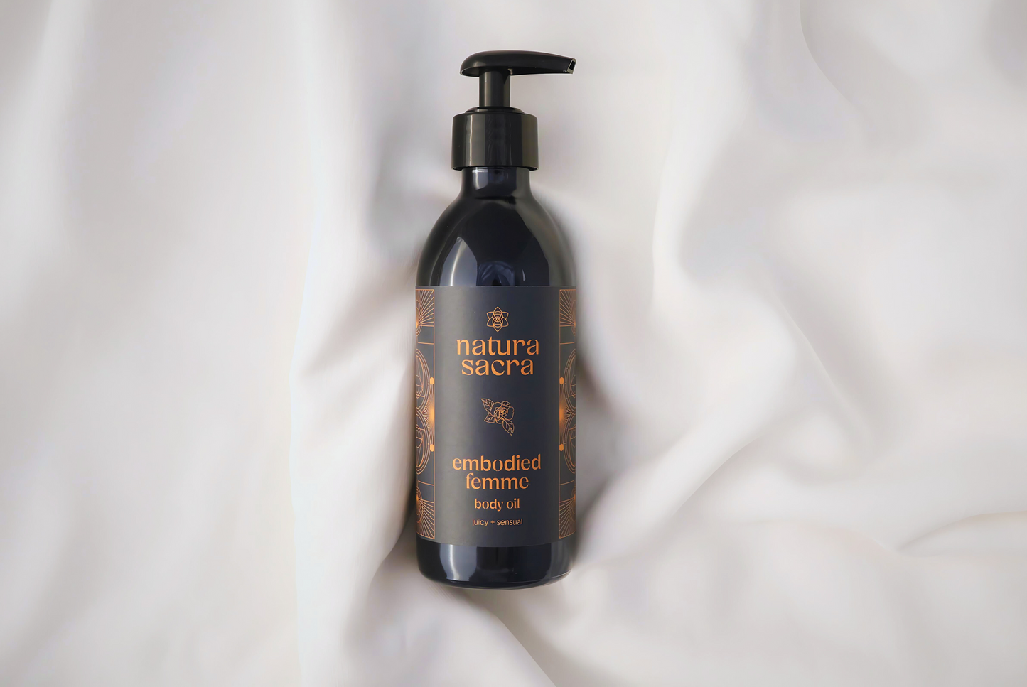 embodied femme lichaamsolie